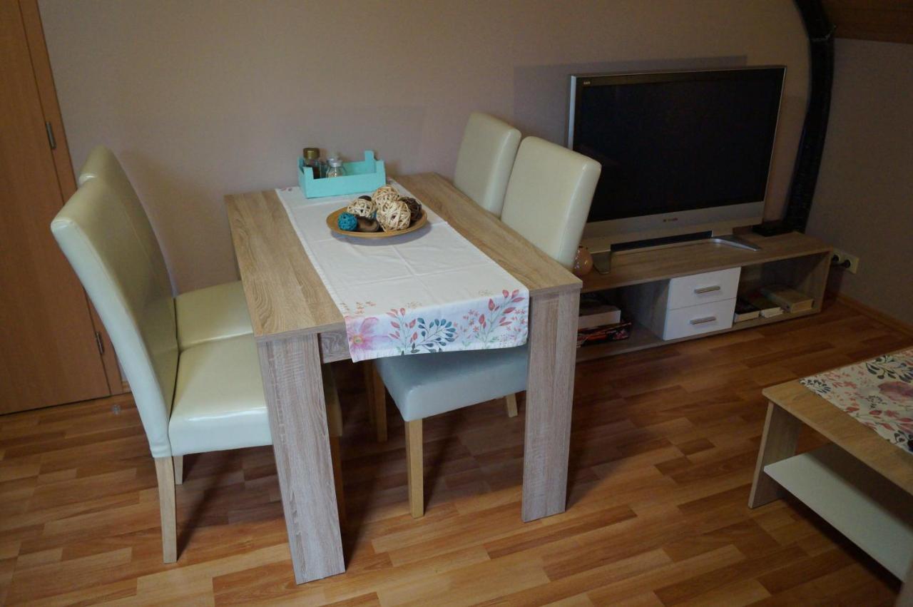 Apartment Januv Kout